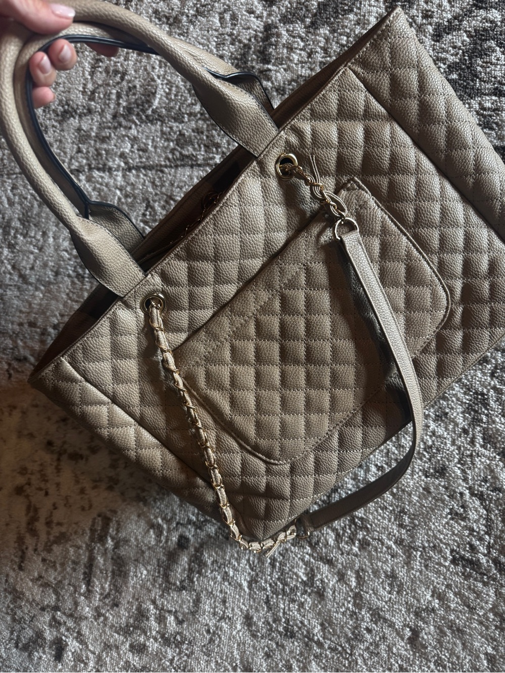 Quilted Tote Handbag in Taupe